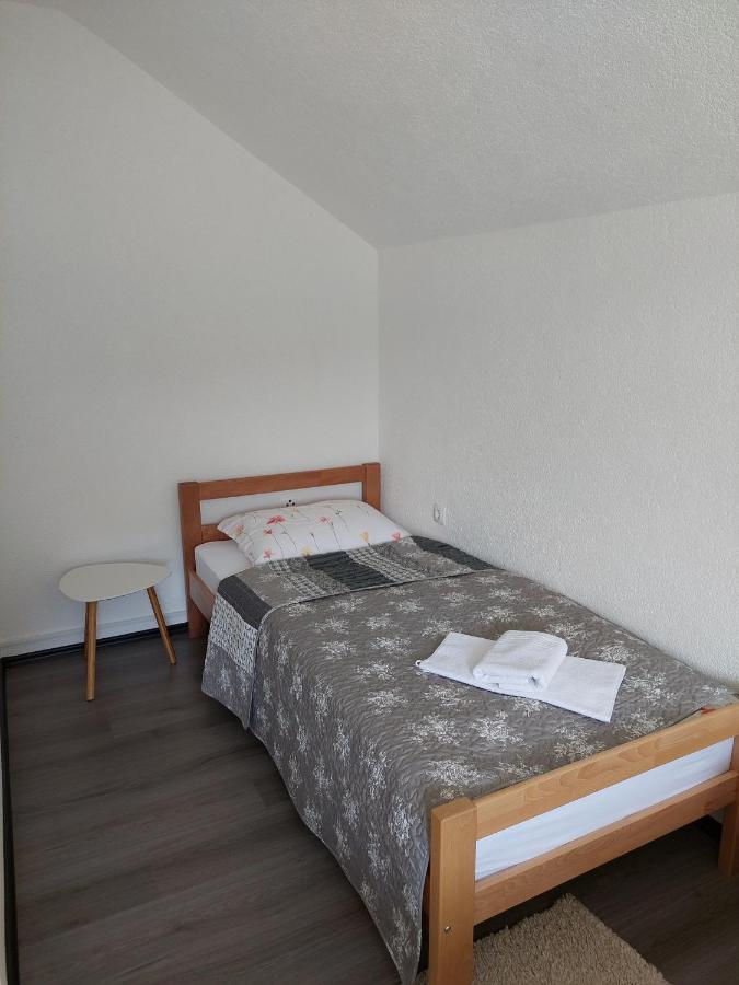 La Reina Una Bihać Exterior foto